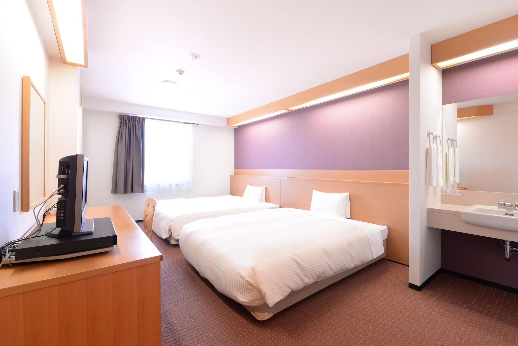 Ōzu Vessel Hotel Kumamoto Airport מראה חיצוני תמונה